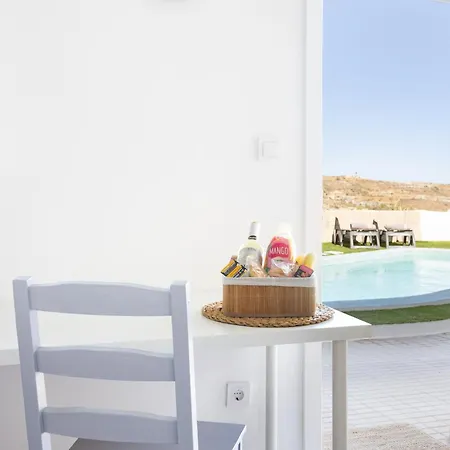 Y Estudios Oasis Tenerife Con Piscina Climatizada Y Cocina Exterior * El Draguito