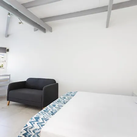 Apartment Y Estudios Oasis Tenerife Con Piscina Climatizada Y Cocina Exterior El Draguito