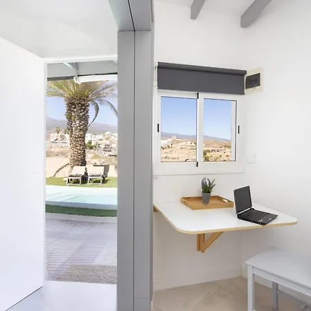 Y Estudios Oasis Tenerife Con Piscina Climatizada Y Cocina Exterior * El Draguito
