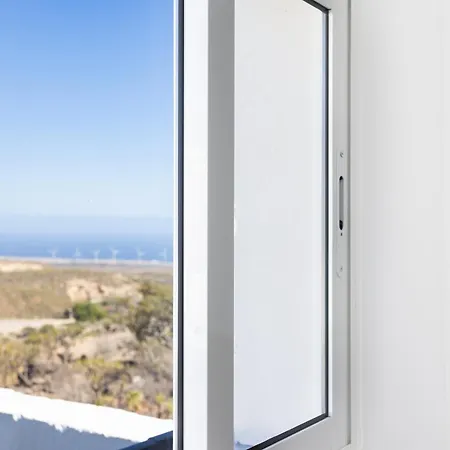 Y Estudios Oasis Tenerife Con Piscina Climatizada Y Cocina Exterior Apartment El Draguito