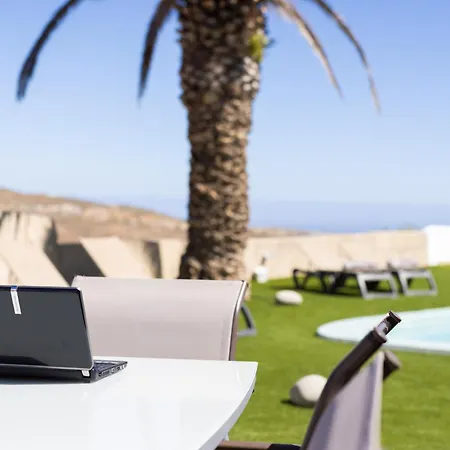 Oasis Tenerife Con Piscina Climatizada, Cocina Exterior Y Barbacoa Apartman *